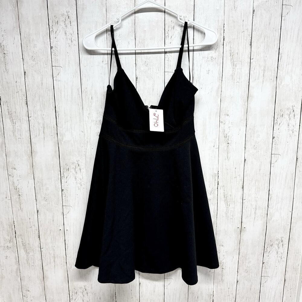 Jun & Ivy Dress Women Size Large Black V-Neck Sleeveless Spaghetti Strap Mini
